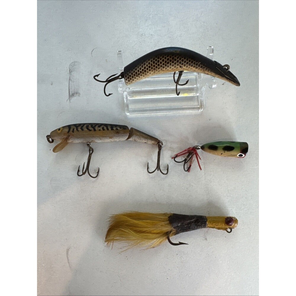 Vintage Wood & Plastic Fishing Lure Lot Of 4